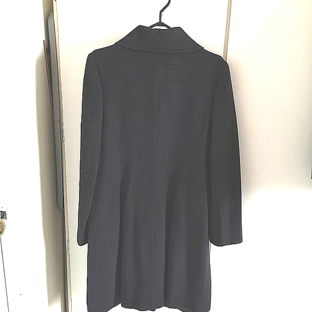 Coat - Picture 2 of 6